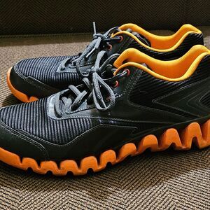 Reebok ZigTech Athletic Black Orange Men 5.5 Women 7.5 Running Shoes Sneakers
